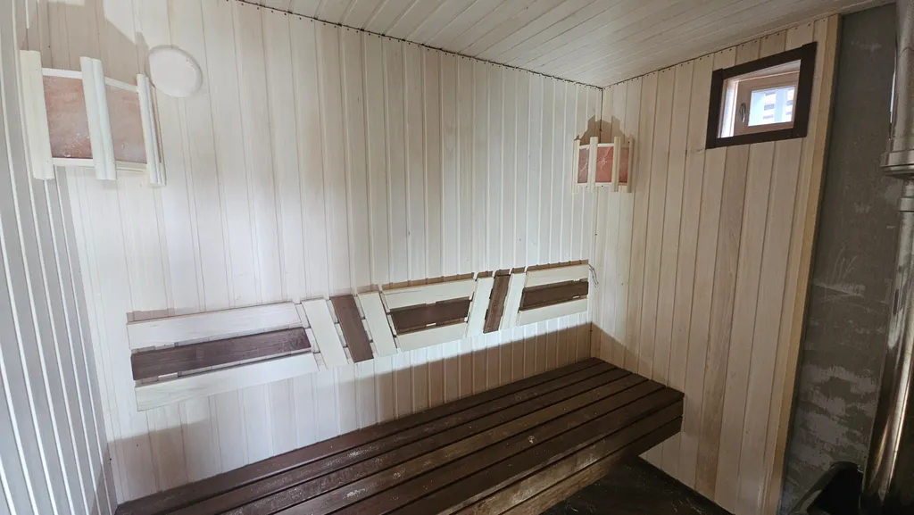 4-комнатный Дом