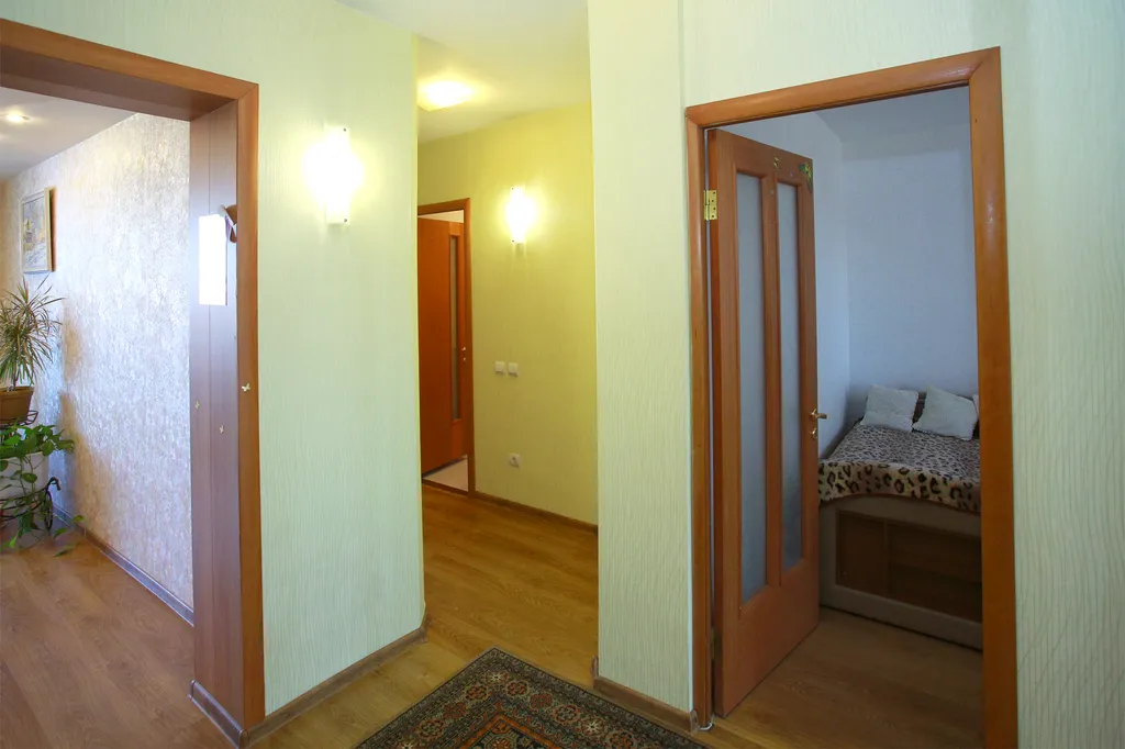 4-комнатная Квартира