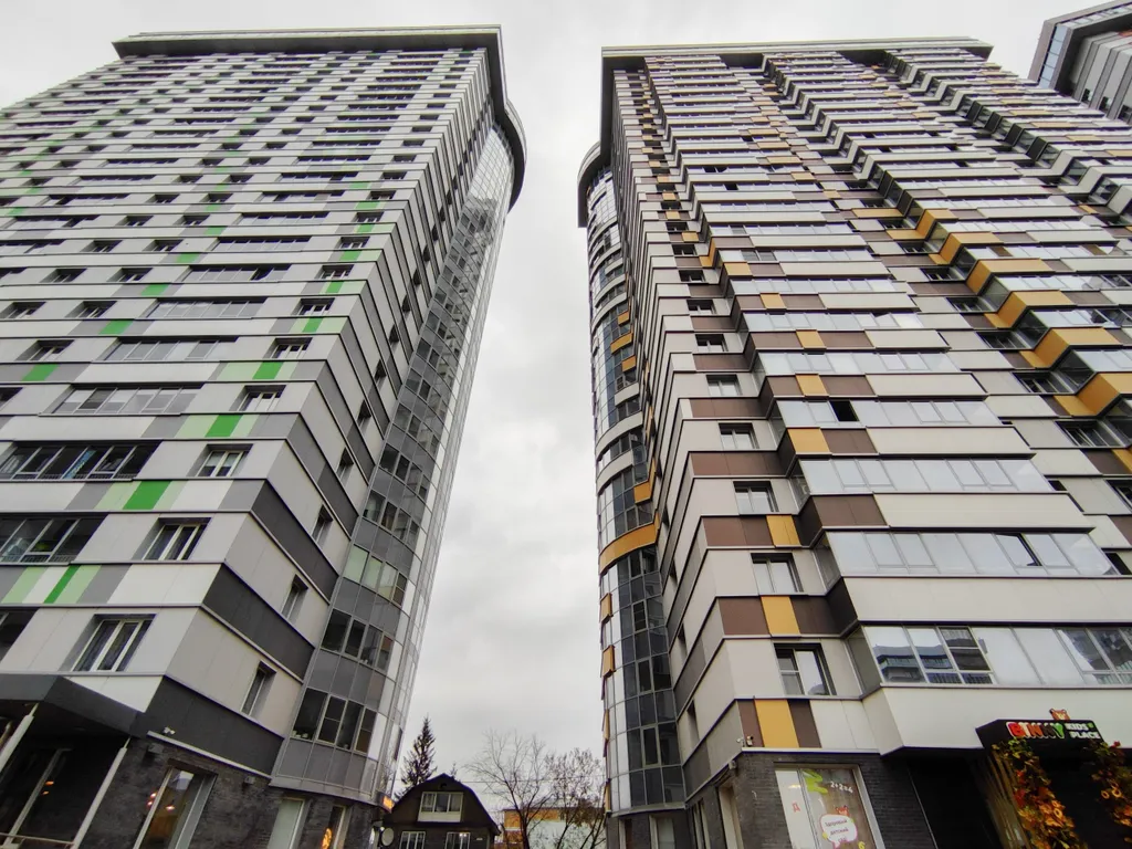 Квартира Квартира Трехкомнатная студия в ЖК "Оазис" — Новосибирск