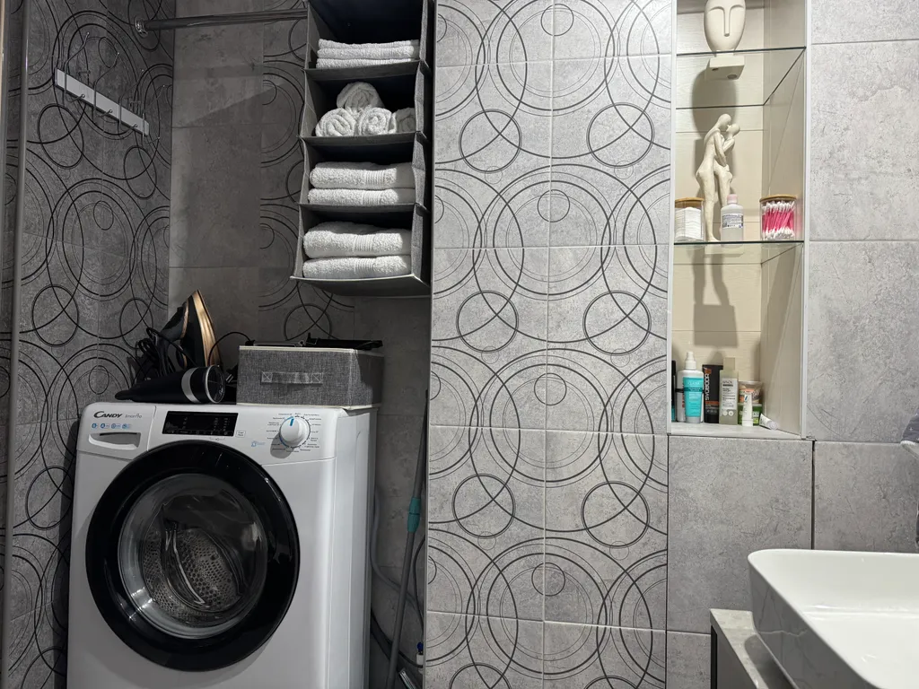 Двухкомнатная светлая и чистая квартира