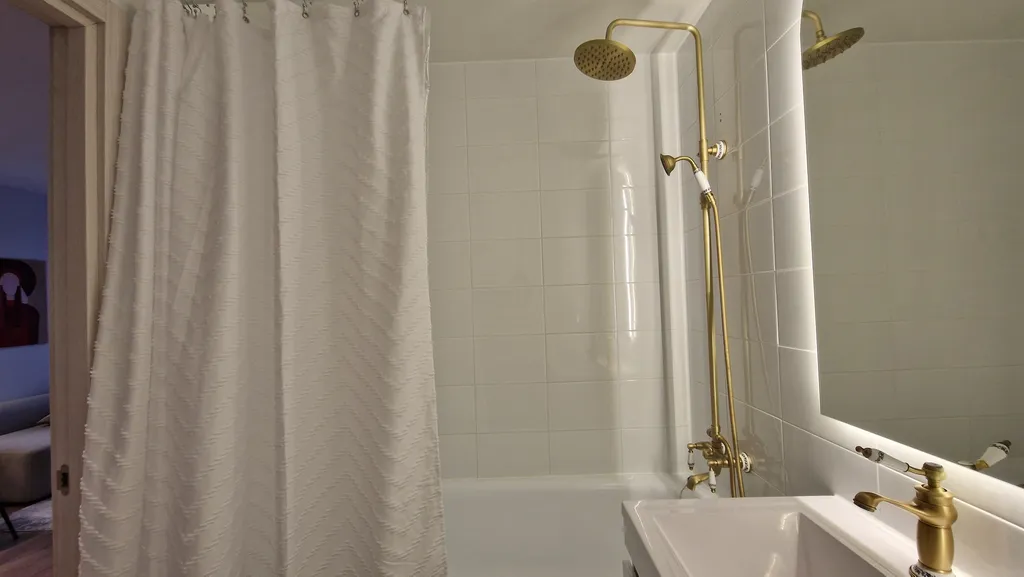 Арт-Светлица — дизайнерские апартаменты в Саларьево-Парк