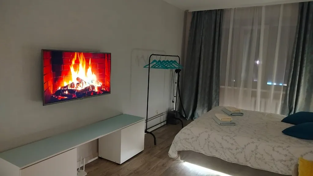 Уютная и просторная 1 квартира у ТЦ Остров