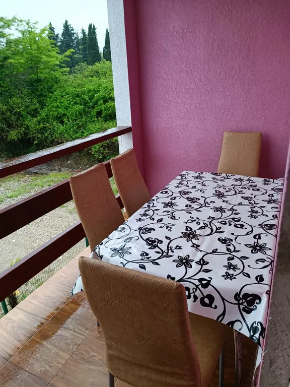 Дом-коттедж на берегу моря Изумрудный берег