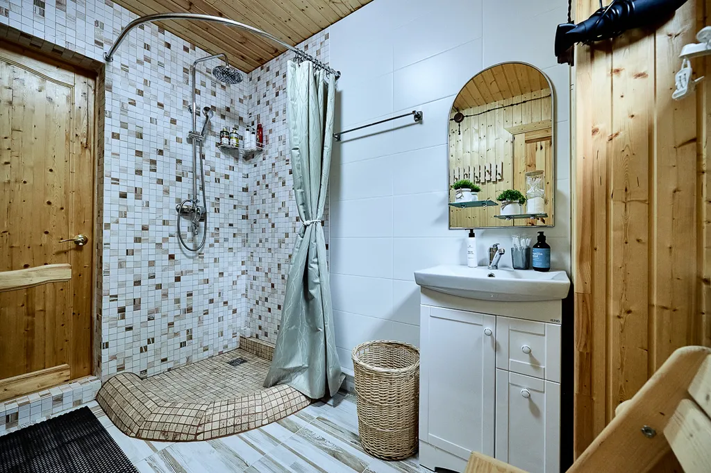 Домик с бассейном Арик