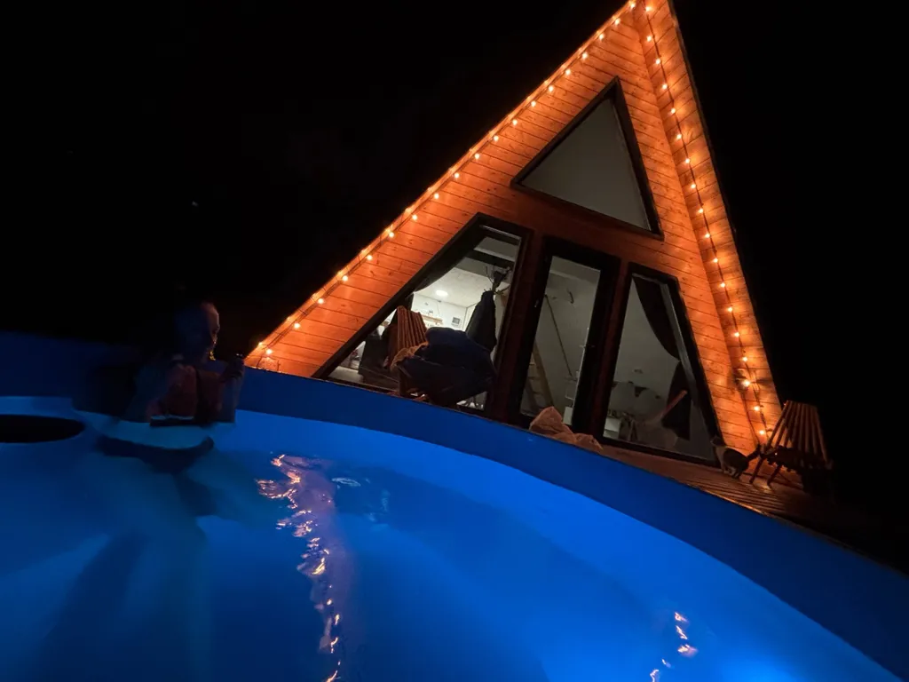 А-фрейм у реки Белой Адыгея