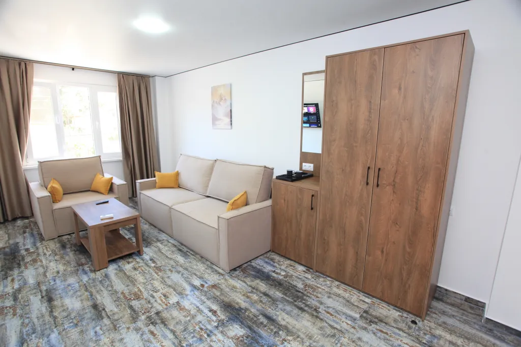 Квартира Полулюкс комфорт, семейный — аренда посуточно в Лдзаа