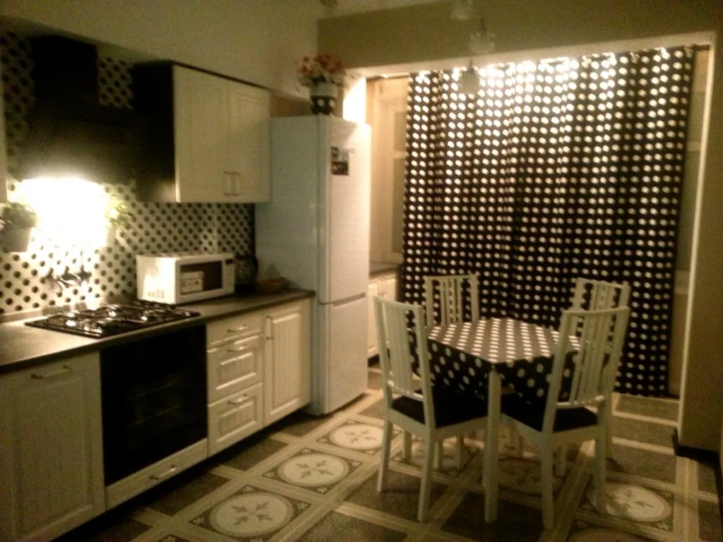 Просторная двухкомнатная квартира в самом центре города