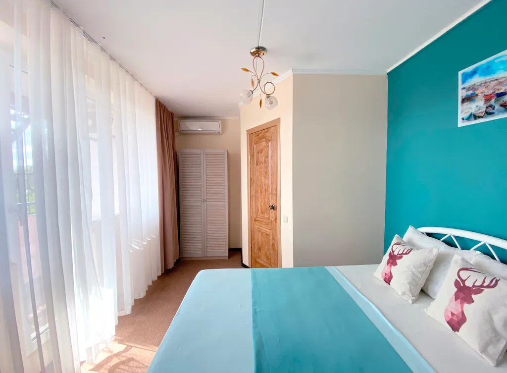 double room 5 с балконом