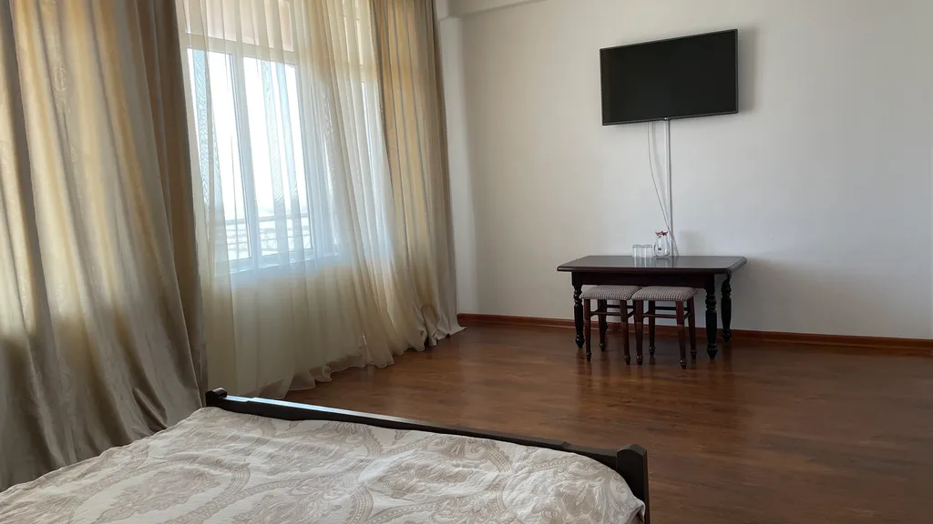 Двухместных номер комфорт с 1 широкой кроватью