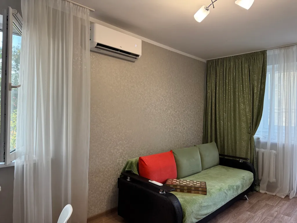 Квартира на 1 береговой линии в центре города