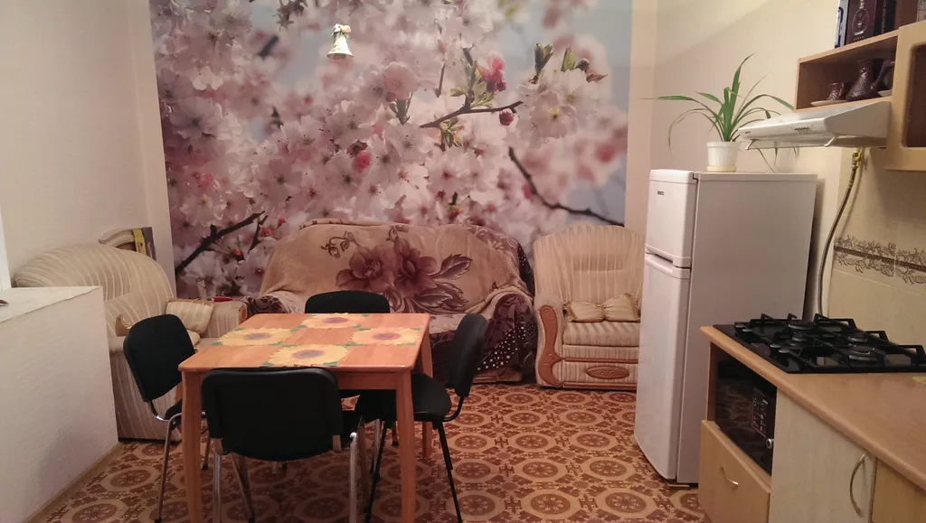 Часть дома в центре с парковкой