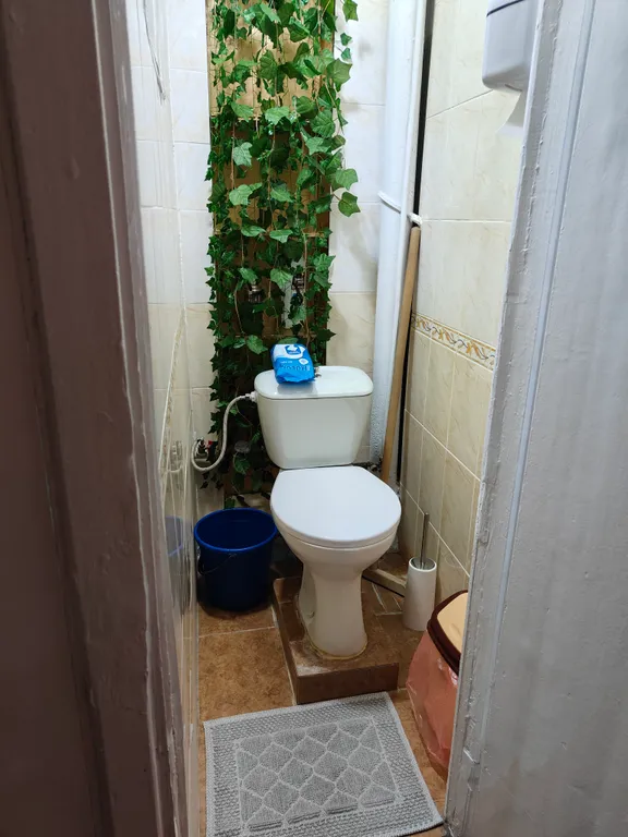 Красивый вид с 2 балконов на горы и реку