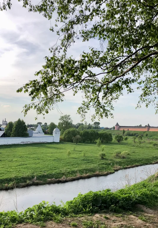 Шале у монастыря