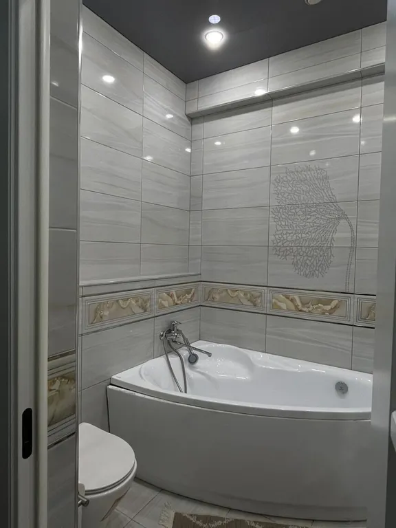 Уютная евродвушка с видом на море напротив Анжи арены