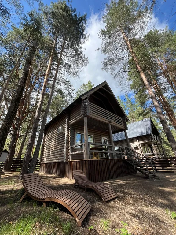 Коттеджи на берегу Волги в сосновом лесу. База отдыха " Хвоя Эко"