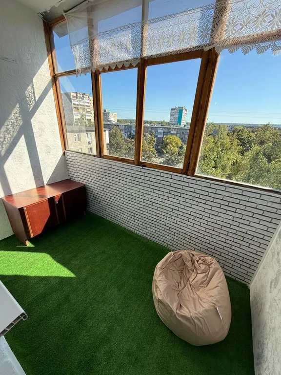 Квартира теплая, расположение центр, большой балкон