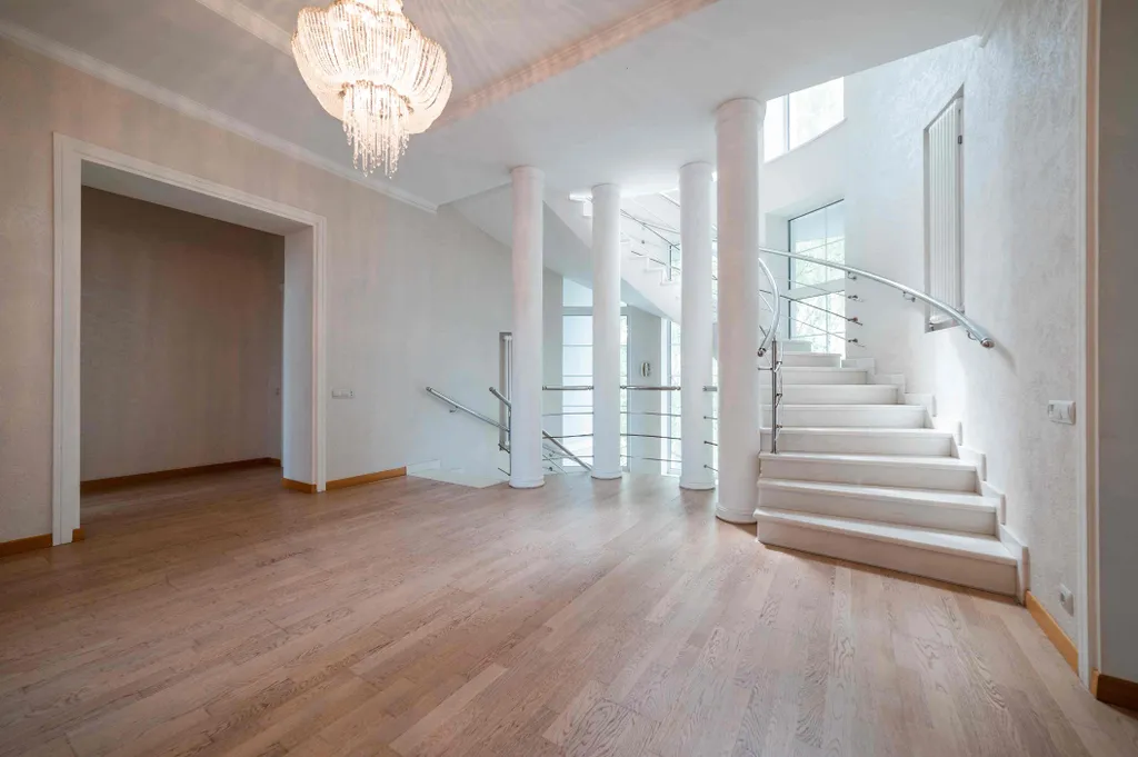 10-комнатный Дом