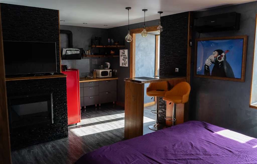 Студия рядом с рекой Амур