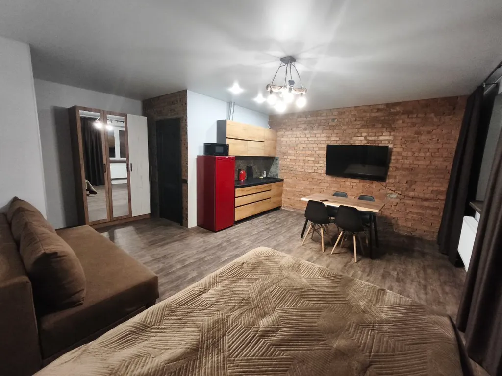 Квартира Квартира Лофт-студия с видом с 17 этажа — Красноярск