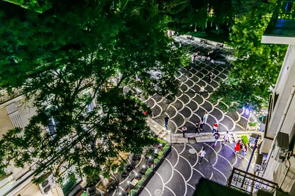 Turquoi̇se apartment