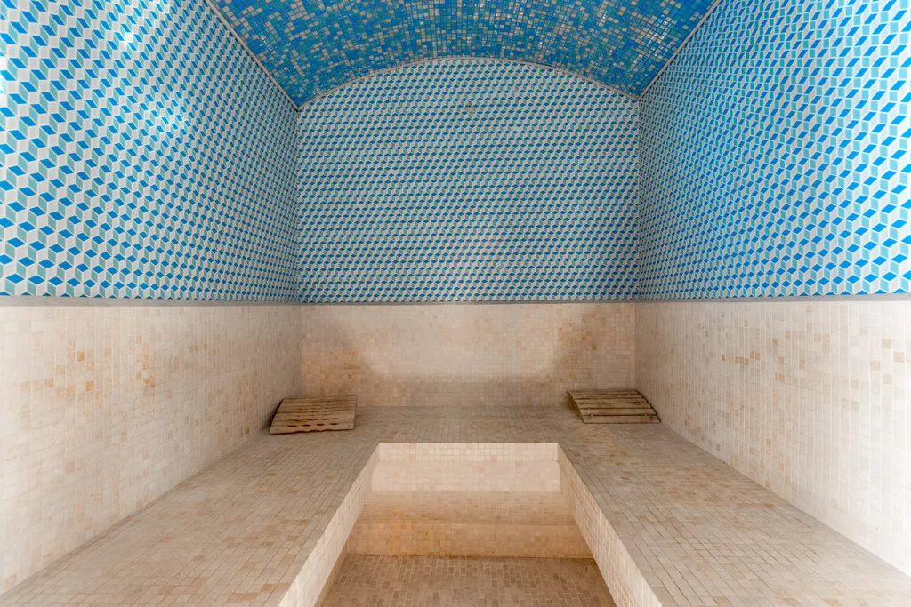 Уютный коттедж Майтерра с баней и теплым бассейном