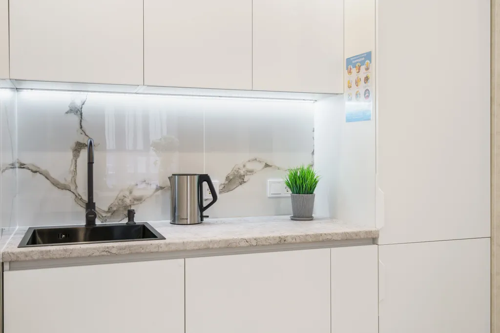 Good Night на Иванова 21