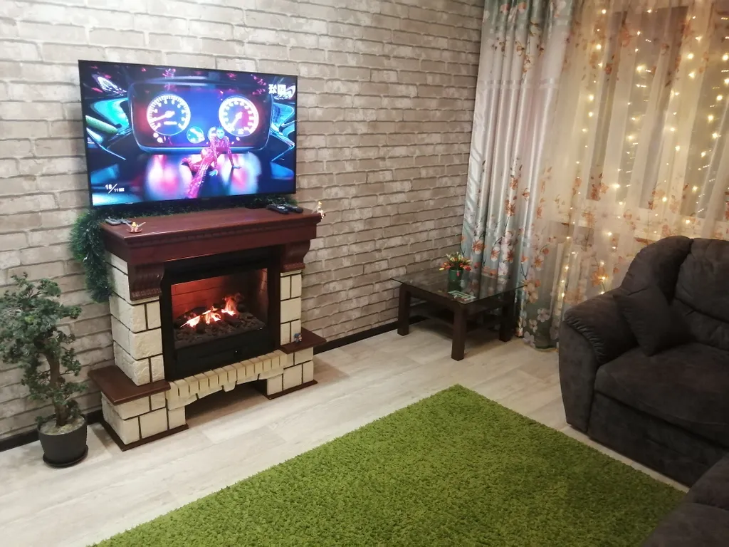 Шикарная евро-двушка с камином