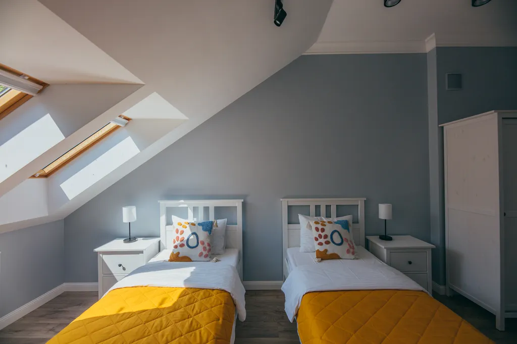 4-комнатная квартира в 100 метрах от моря