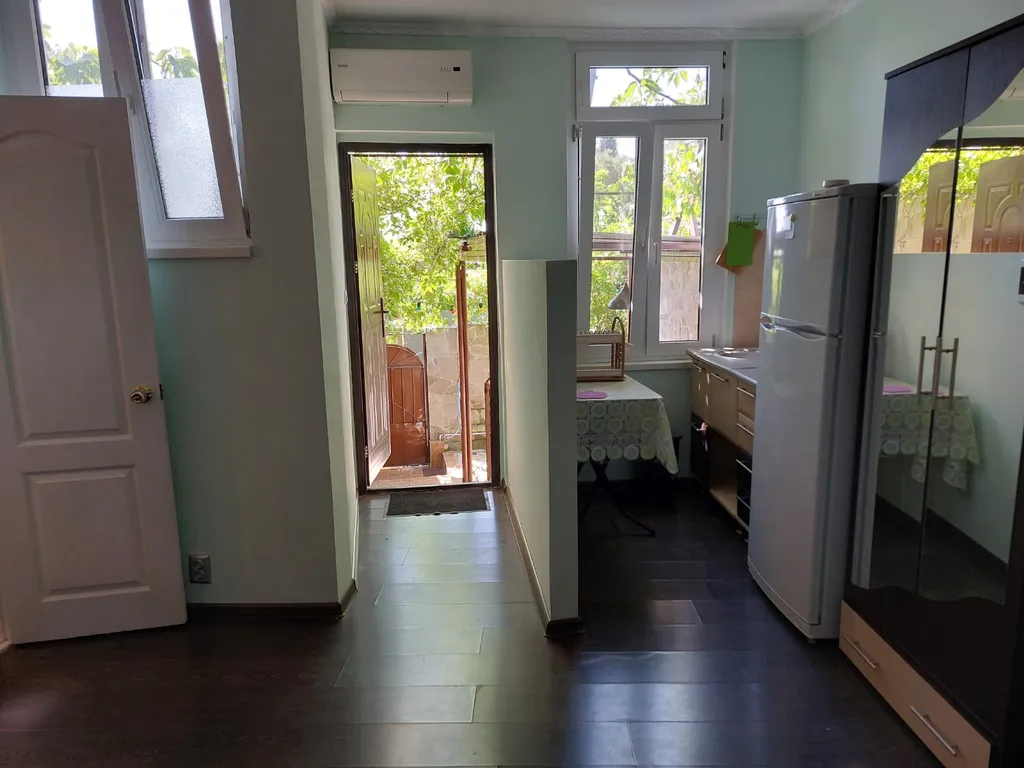 Уютный апартамент в центре Симеиза с собственным двориком под ключ