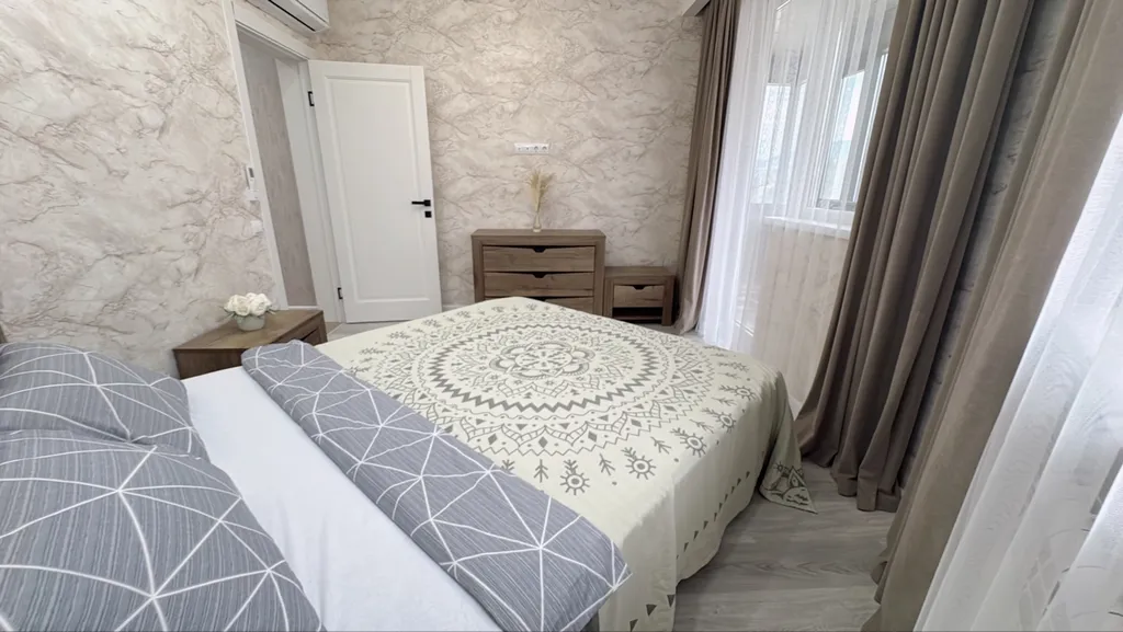 Квартира Квартира Для большой семьи, двухкомнатная, с видом на бассейн и море — Адлер