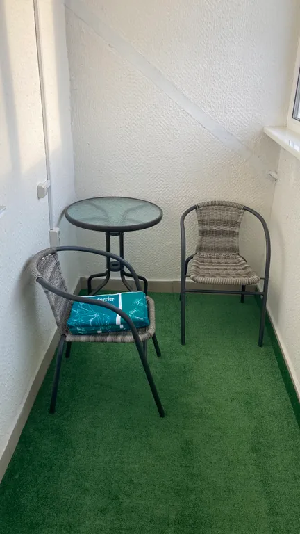 Квартира Светлые просторные апартаменты с уютной спальней — Сириус