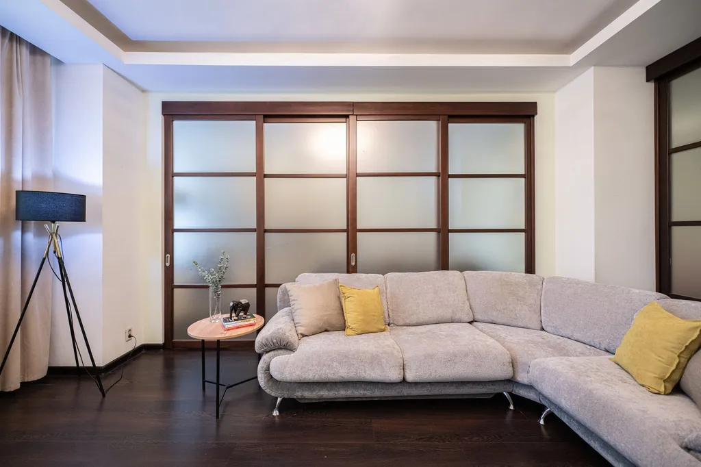 Большая квартира с кондиционерами и камином