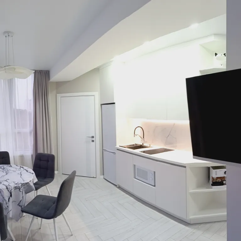 Апартаменты на море, 2-к видовая квартира на первой линии