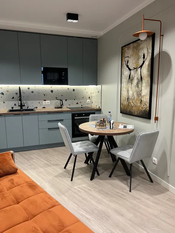 Уютная квартира с дизайнерским ремонтом в центре города