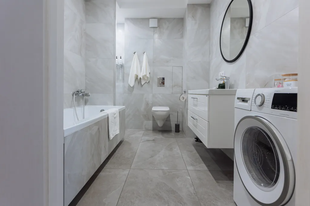 5 минут до Верхнего озера и Музея янтаря - любимых мест гостей города!