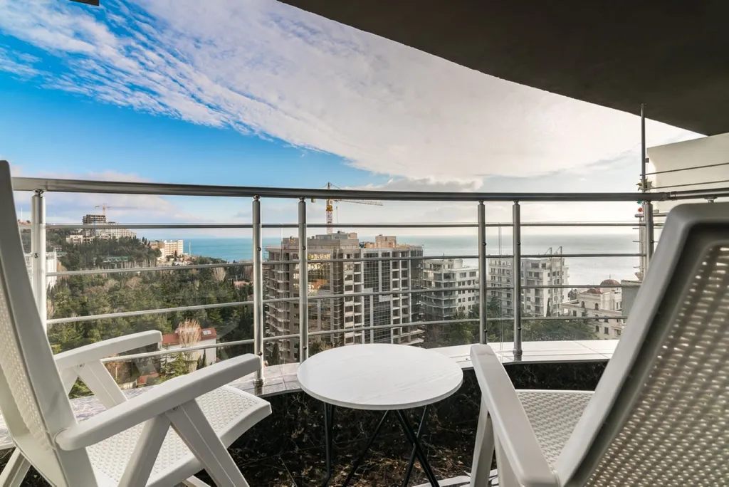 Квартира в центре с видом на море