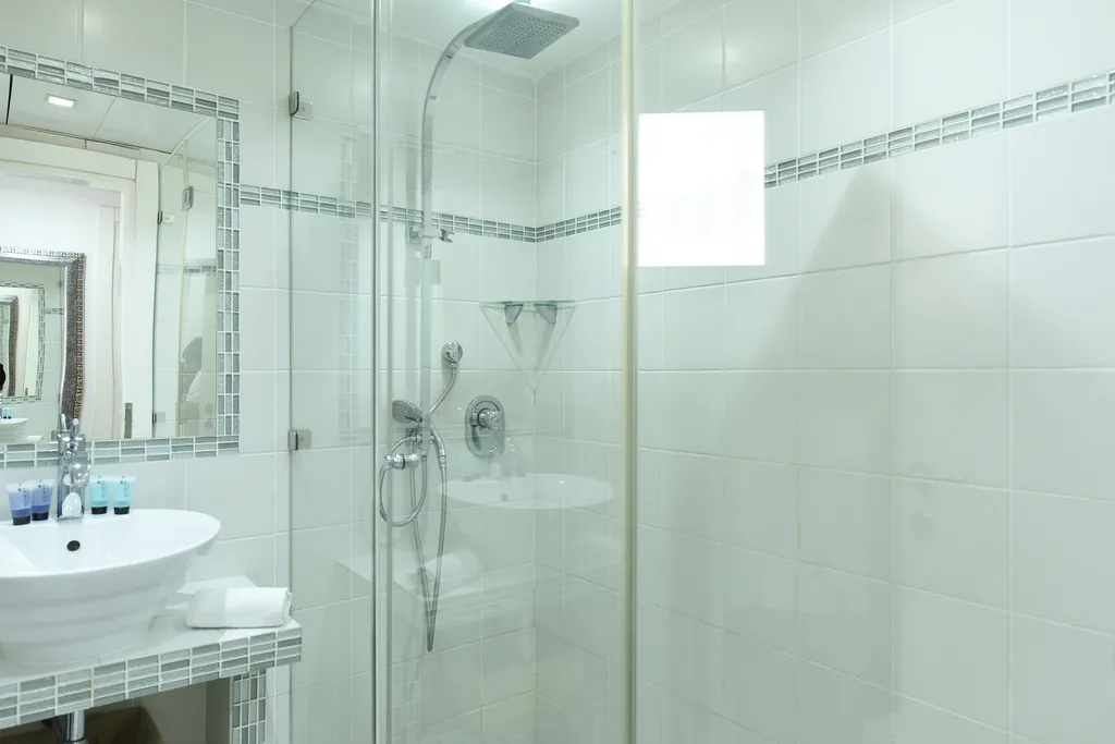 Квартира с частном бассейном