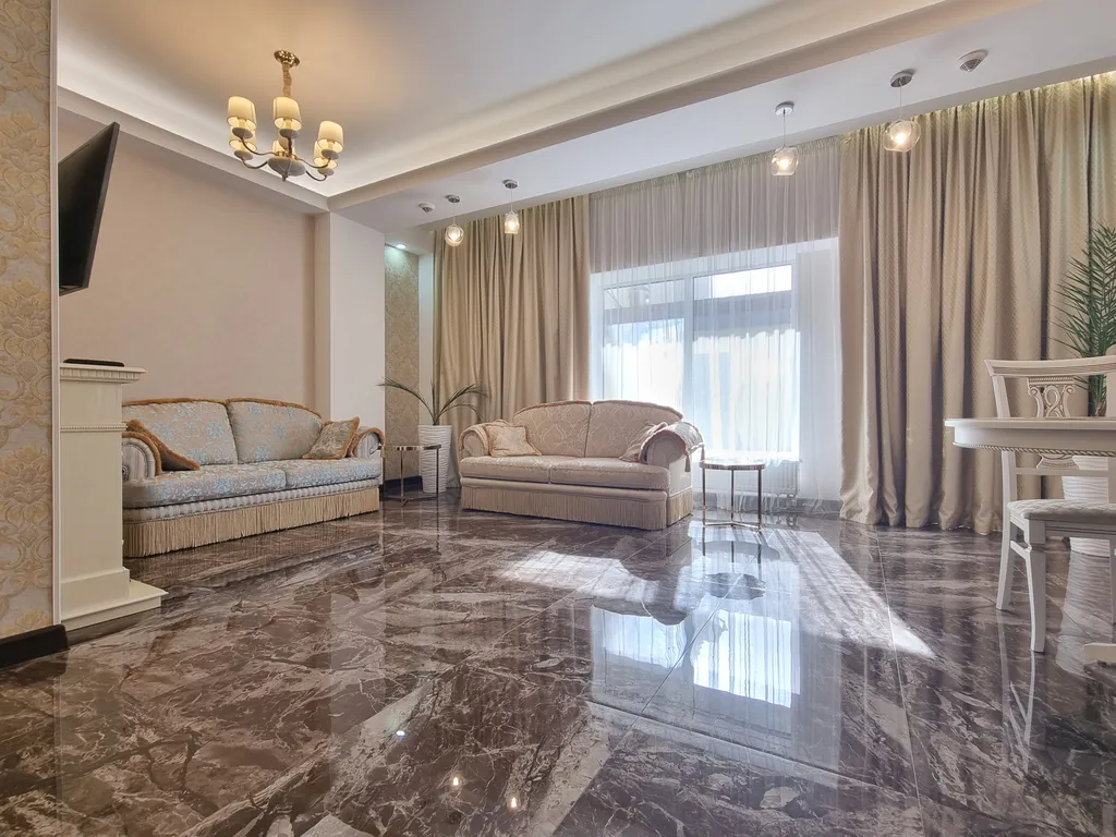 Aпаpтaмeнт люкс c баcсейном и теpрaсой нa набеpeжной