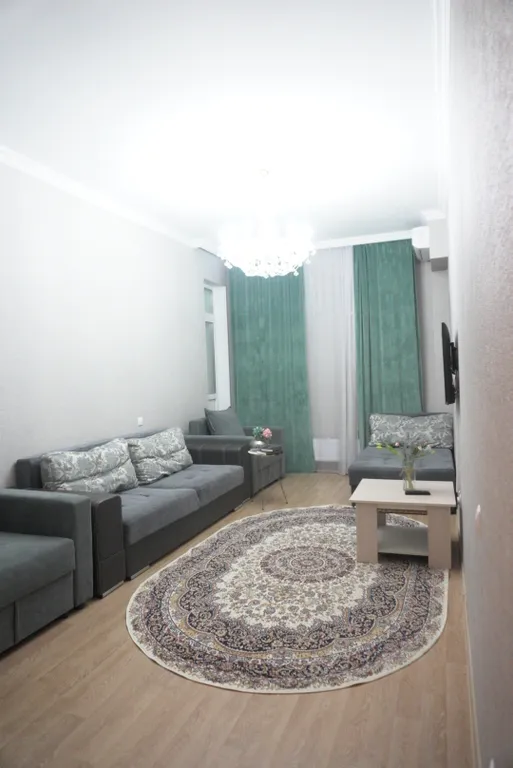 Просторная трёхкомная квартира в пяти минутах от EXPO и Mega Silk Way