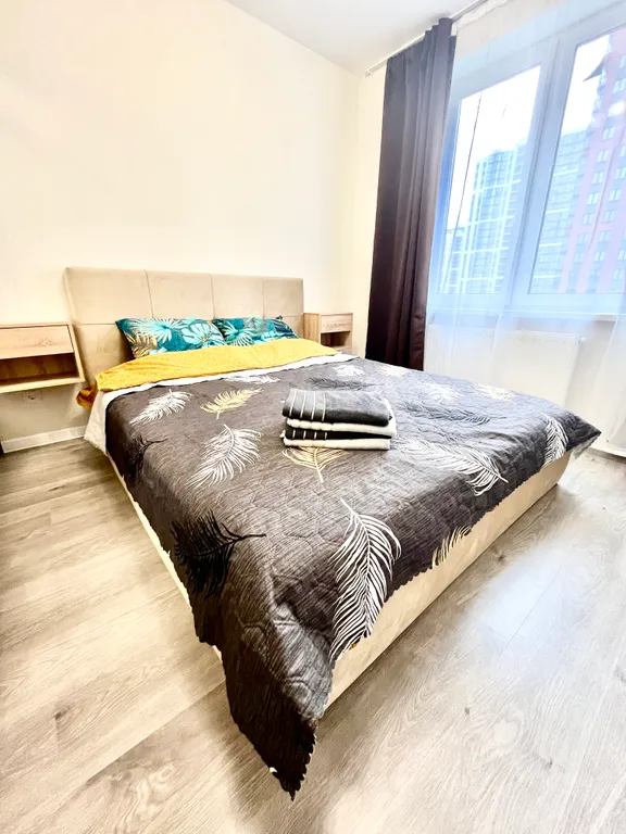 Квартира Квартира Яркая евродвушка — Бугры