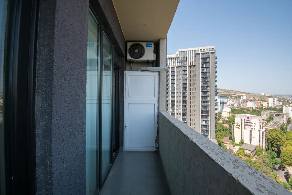 Новые 2BR апартаменты с панорамным видом на город, Реку Кура и горы