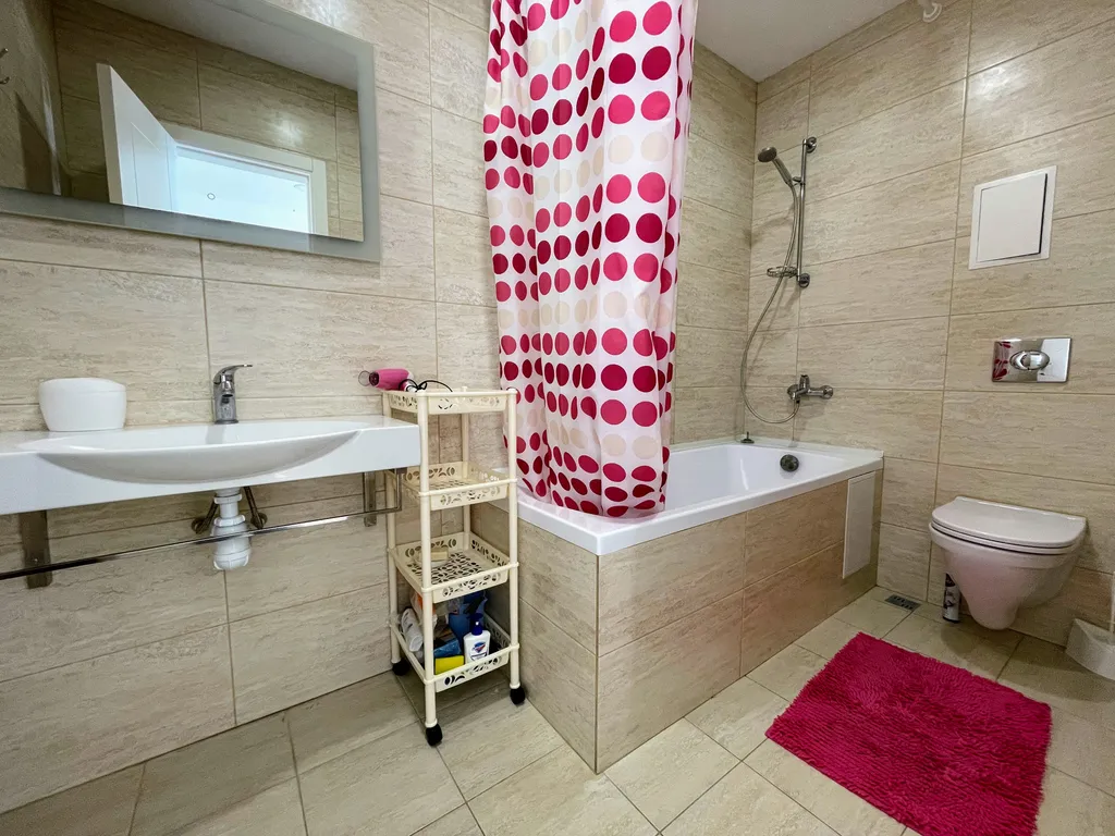 Апартамент с террасой и видом на море