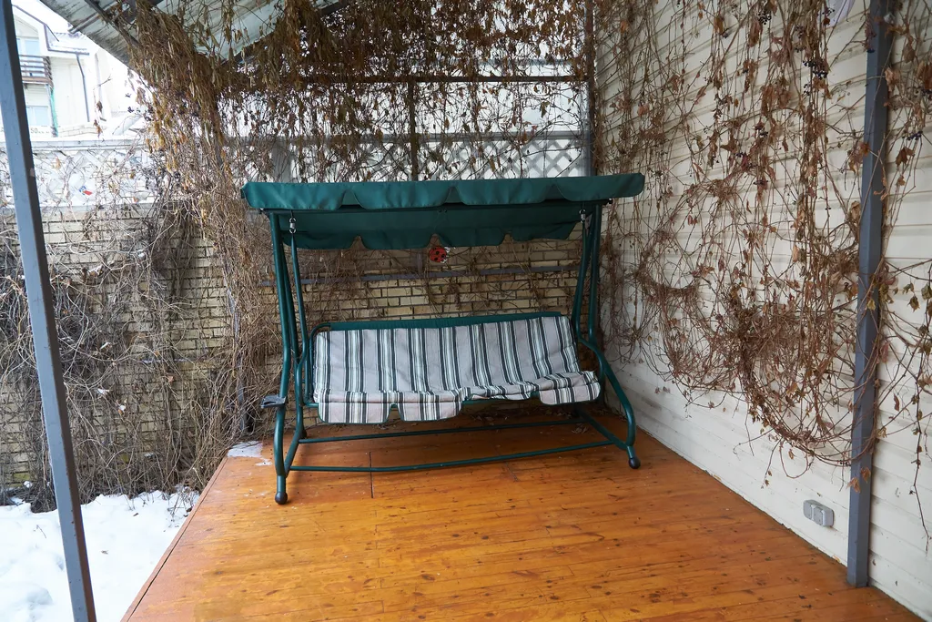 Apreski Бунгало напротив ГЛЦ