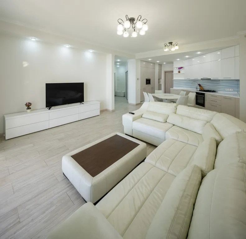 Квартира с Видом на море, 2 спальнями, 2 санузлами в ЖК Лазурный берег 1