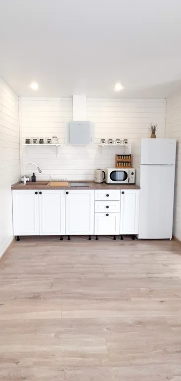 Коттедж Дом с интересным наполнением в Крымской Швейцарии — Орлиное