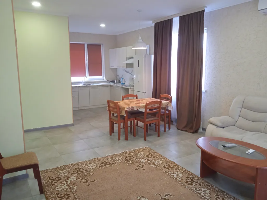 Коттедж Новый уютный дом, со всеми удобствами — аренда посуточно в Каменск-Шахтинский