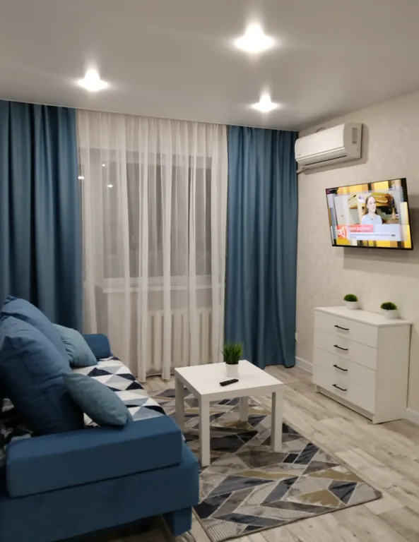 Уютная квартира 5 минут от трассы — аренда посуточно в Камышин