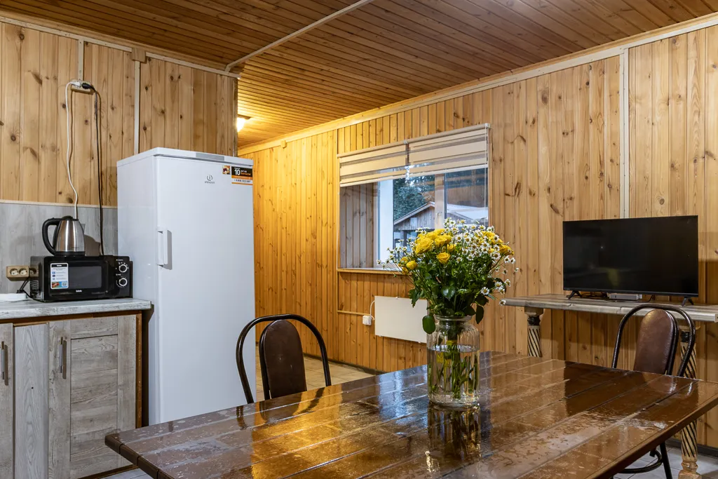 Коттедж 2-комнатный Дом — Лебяжье