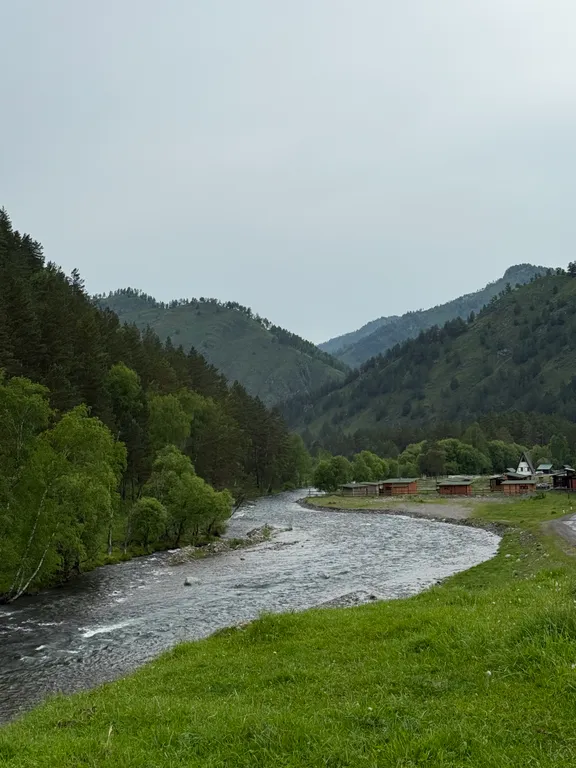 Уютный дом вдали от шума