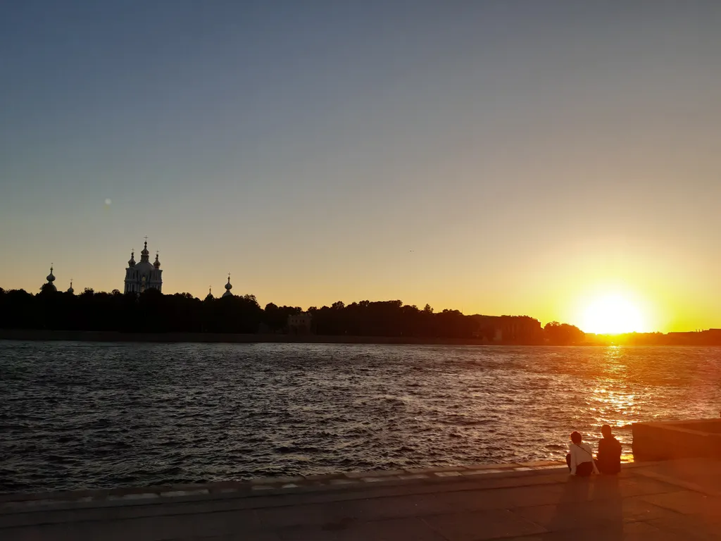 Самый красивый мост и центр рядом